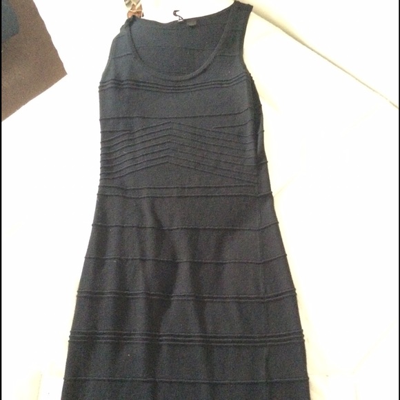 Black body con dress LAST CALL before removal