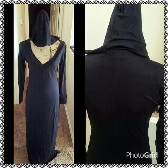 Black maxi with hoodie v neckline high waist - Picture 2 of 4