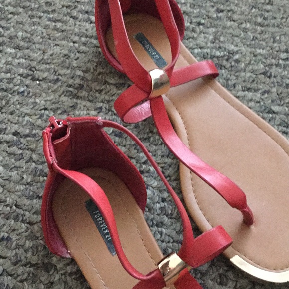 sandals - Picture 3 of 4