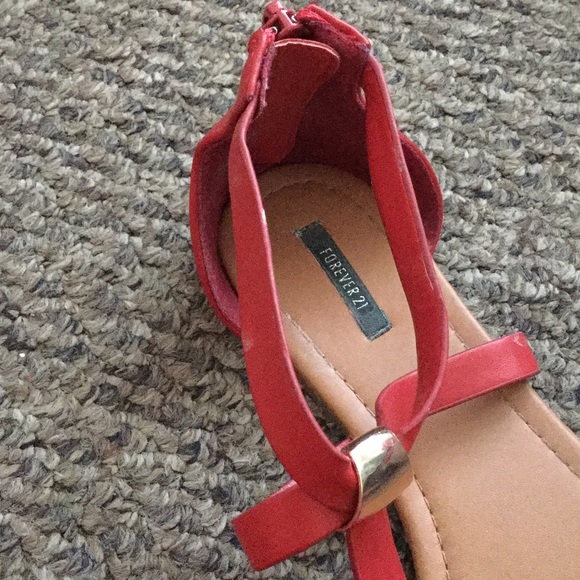 sandals - Picture 4 of 4