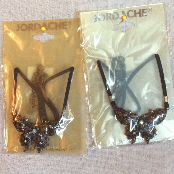 🚫🚫🚫SOLD.  🚫🚫🚫Jordache leather necklaces