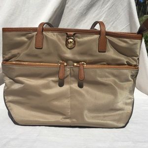Michael Kors: Kempton Nylon Tote - Medium
