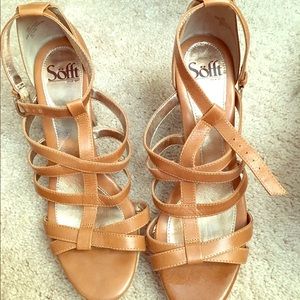 Sofft brand heels