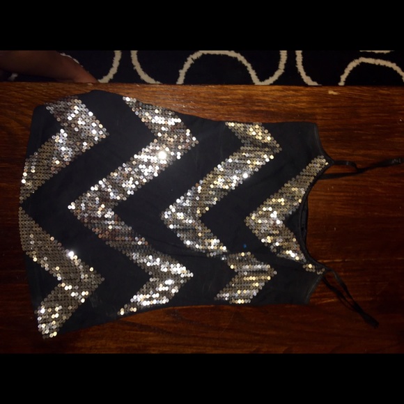 Tank top bundle! - Picture 2 of 4