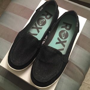 Roxy slip ons
