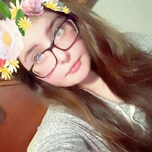 Meet your Posher, Meredith