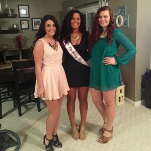 Meet your Posher, Taylor