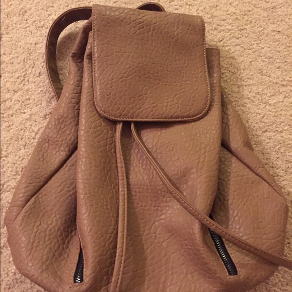 Back pack purse