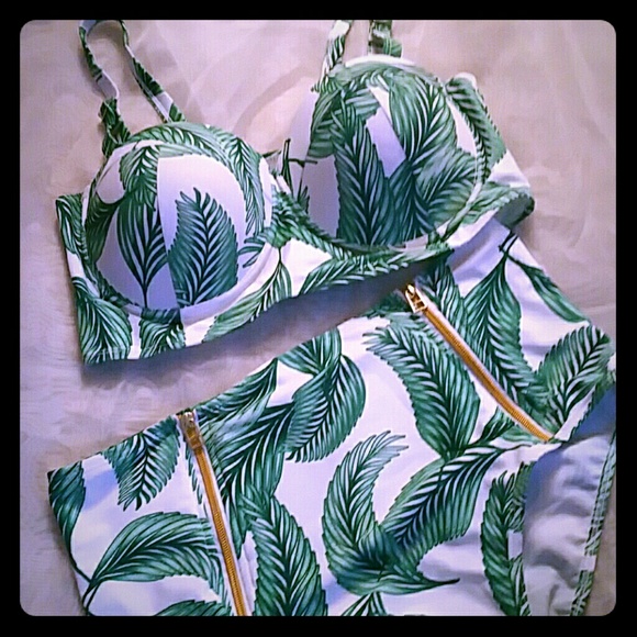 Palm Curvy Swim TOP ONLY