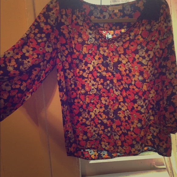 Anthropologie all silk 70s style blouse sz L