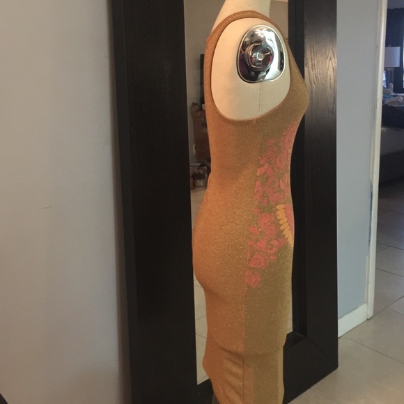 Dress - Picture 2 of 4