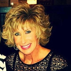 Meet your Posher, Debra