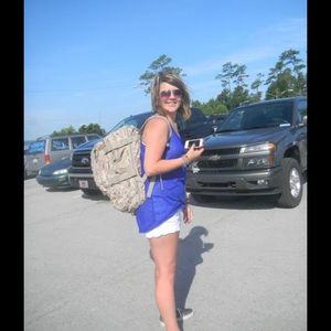 Meet your Posher, Karlee