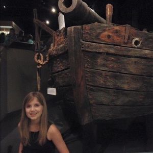Meet your Posher, Laura