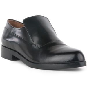 Black Leather Seychelles loafers