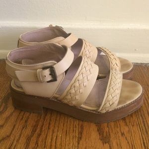 Topshop 90s platform buckle sandals
