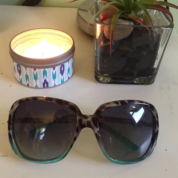 Steve Madden sunglasses