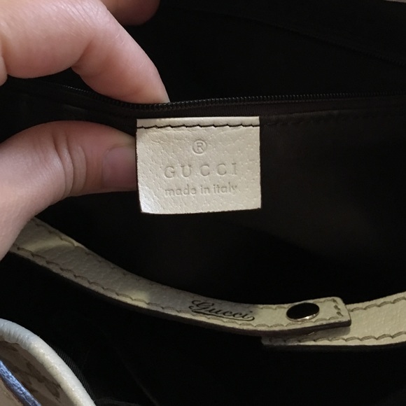 🚫SOLD🚫Authentic Gucci Abbey like new - Picture 3 of 4