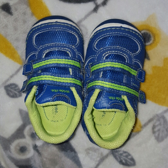 Toddler boy Stride Rite sneakers