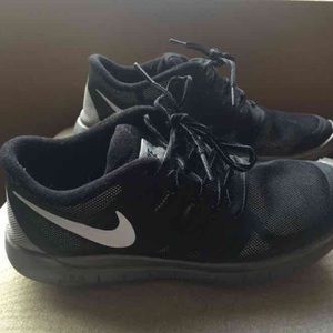 Reflective Nike Free 5.0 24 HOUR FLASH SALE!!!!!