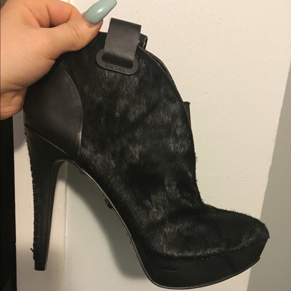 Rachel Roy booties