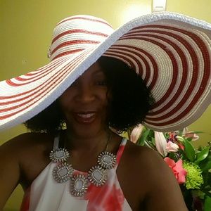 Meet your Posher, Sam