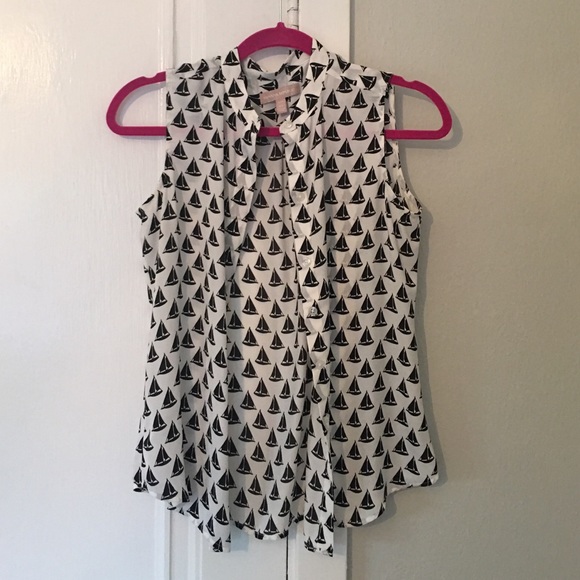 Banana Republic tank top sailboat blouse