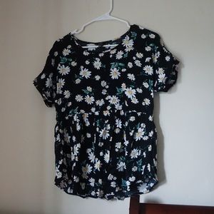 Flowy Daisy Top