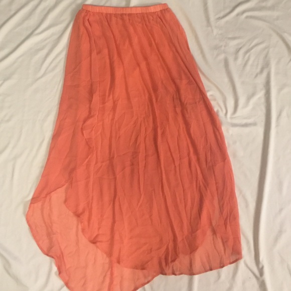 Peach color maxi skirt, slits on side - Picture 2 of 2
