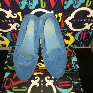CWonder Moccasins