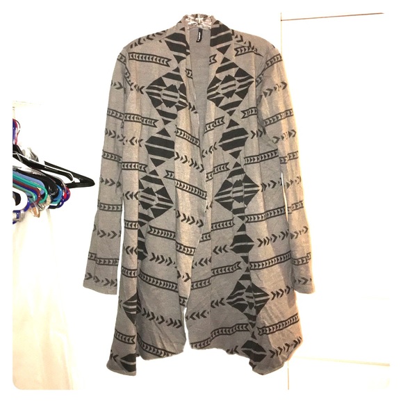 Sweater - Picture 1 of 1
