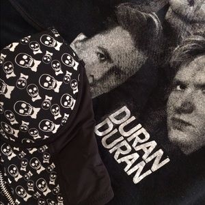 BUNDLE DURAN DURAN SHIRT '& SKULL BUSTIER 👌🏽🌹