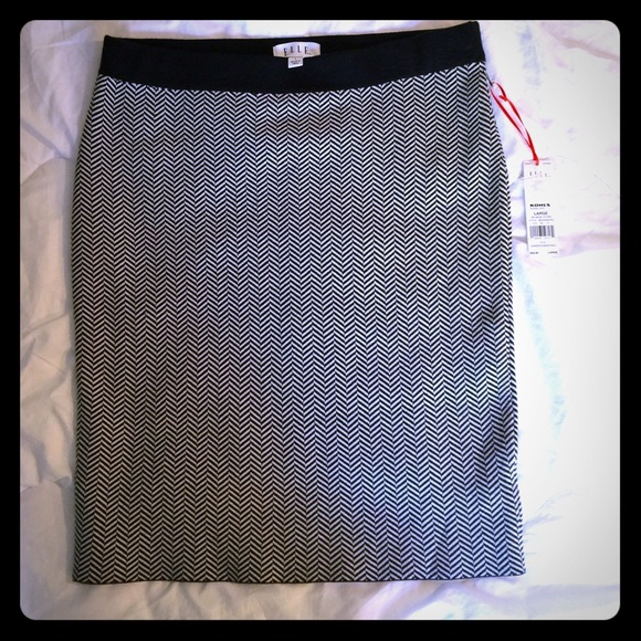 ELLE Chevron Pencil Skirt NWT Size Large