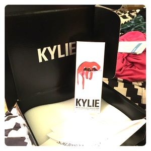 Kylie LipKit Dolce K Brand New