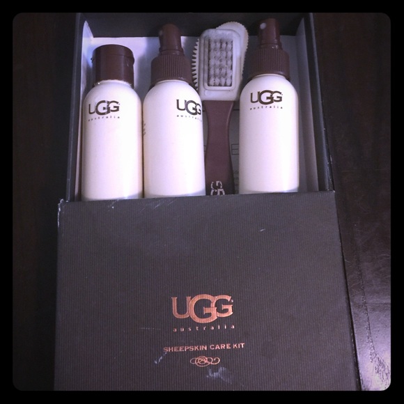 Ugg SheepSkin Care Kit