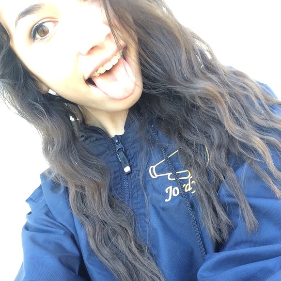 Meet your Posher, Jordyn - Picture 1 of 1