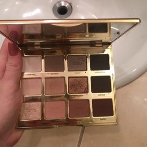 tarte eyeshadow pallet