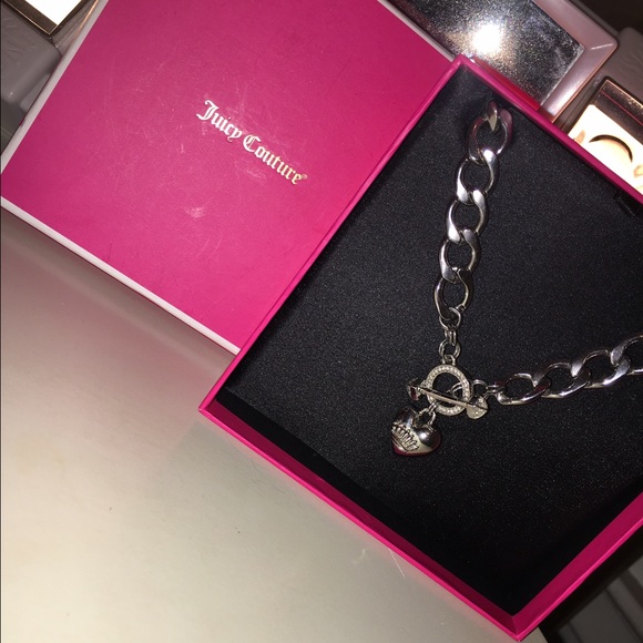 Juicy couture heart expressions necklace