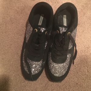Isaac mizrahi glitter tie up sneakers