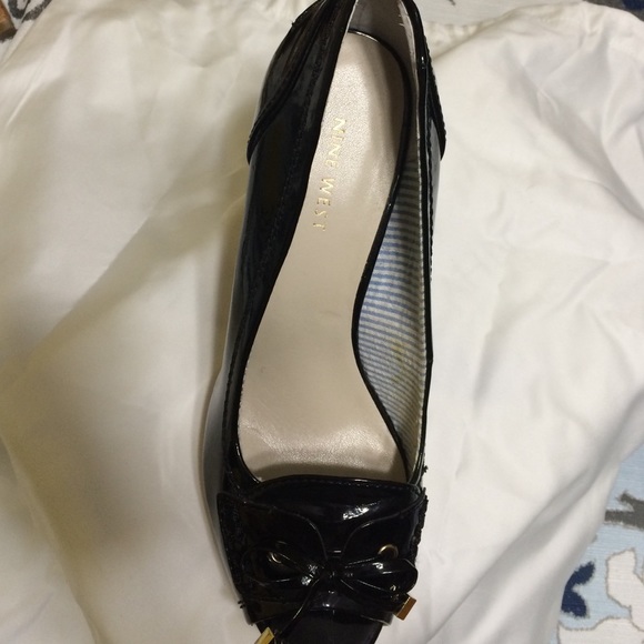 Nine West Black Peep-toe Shoes - Picture 2 of 8
