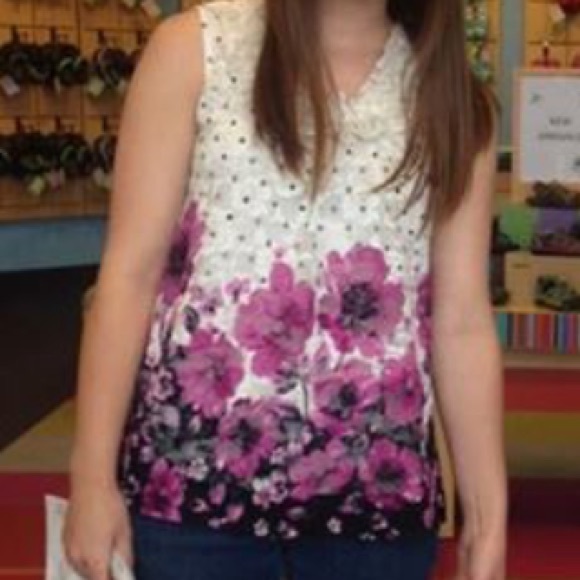 ISO floral top