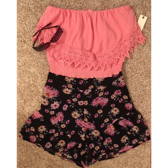 🎀CALLING ALL CROP TOP LOVERS PINK CROP TOP S-M-L - Picture 3 of 4