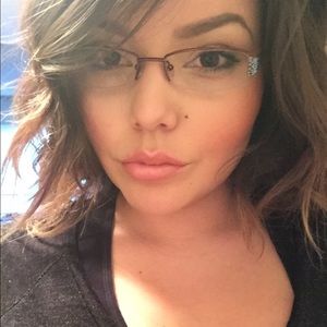 Meet your Posher, Janice