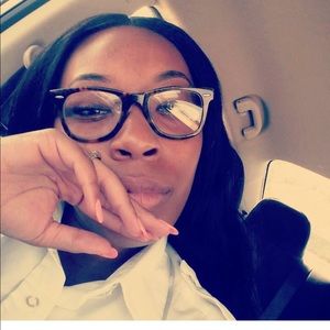 Meet your Posher, Breanna