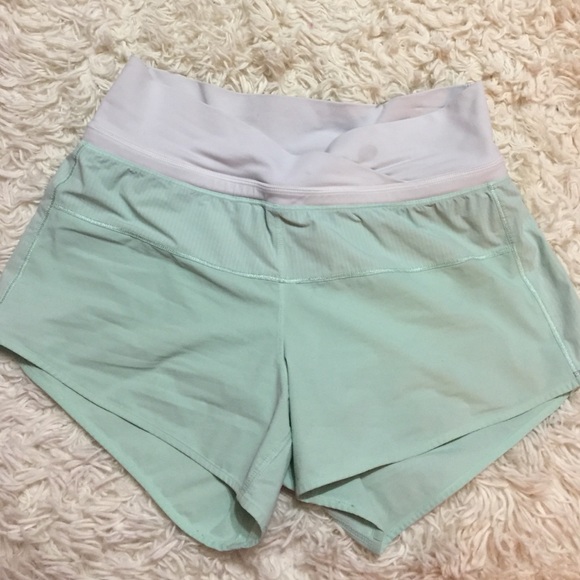 Lululemon stretch shorts