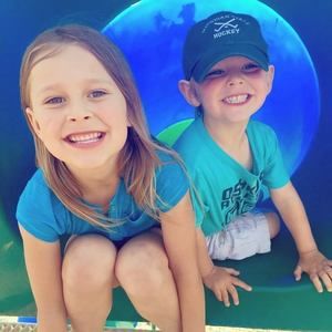 Meet your Posher, Marnie