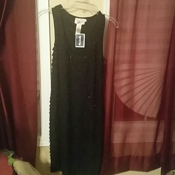 ROULETTE DRESS