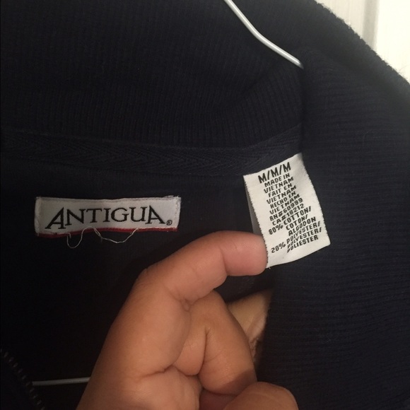 Yankees Sweater - Picture 2 of 2