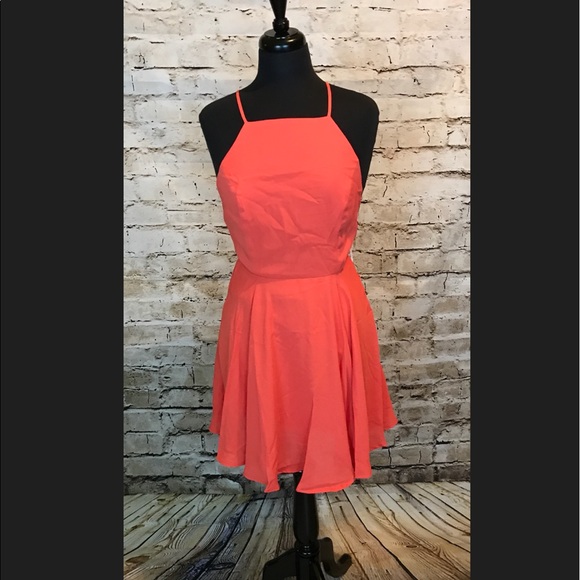 🎊🎊🎊HP🎊🎊🎊 NWT Coral Crisscross Back Dress - Picture 3 of 4