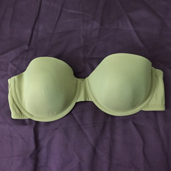 Nude strapless bra